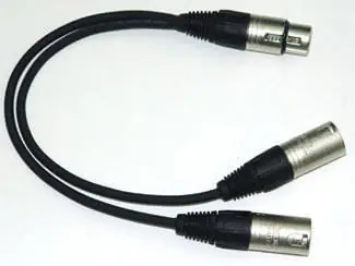 Yorkville Sound Standard Series XLR-F to 2x XLR-M Y-Cable Dernière Chance